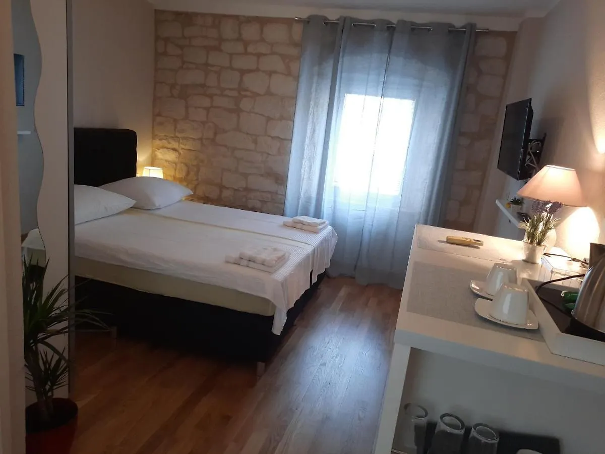 Room No3 Trogir Croatia